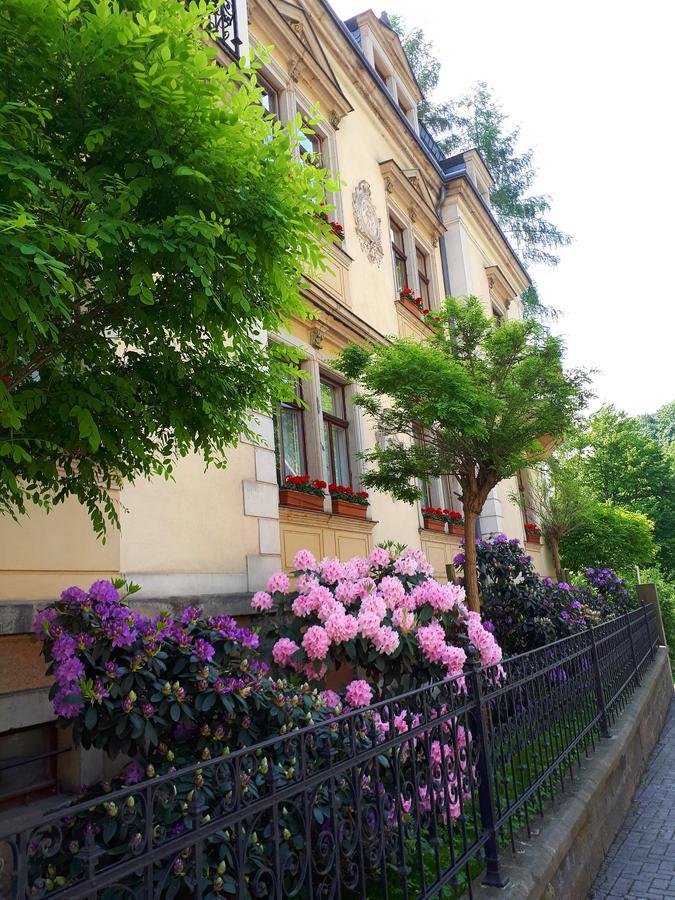 Gaestehaus Loschwitz Hotel Dresda Exterior foto